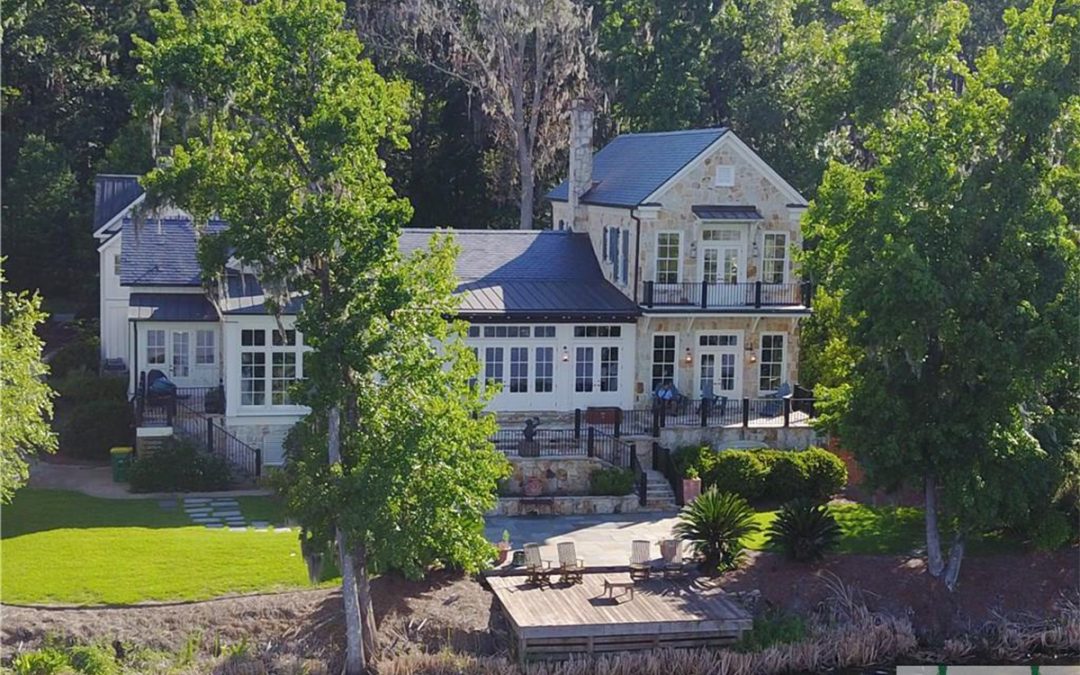 Residence within Ford Field & River Club