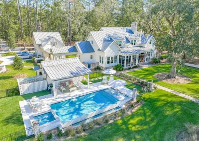 Residence Within Ford Field & River Club